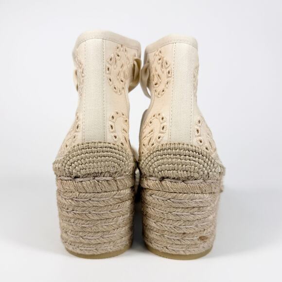 Gucci Damita GG Eyelet Wedge Heel - Women’s 7 - Picture 4 of 7